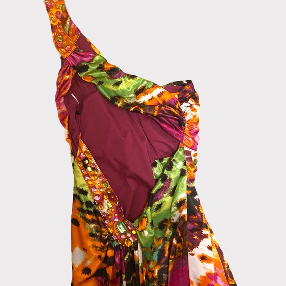 Vibrant Slinky Asymmetrical Formal Dress - Picture 3 of 12